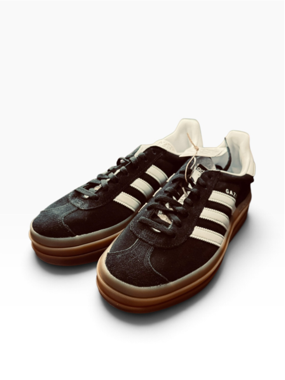 Women's Adidas Gazelle Bold Platform Sneakers Black White size 8